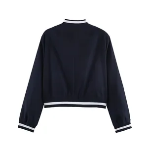 Vue détaillée du dos d'un blouson teddy bleu marine ample avec bords-côtes rayés.