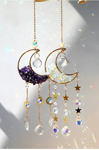 Detail von Himmelsmond-Sonnenfängern mit Amethyst- und Opal-Bruchsteinen