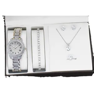 Elegante set di gioielli 5 pezzi argento da donna con orologio, collana e bracciale