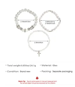 Detailansicht des Armbandsets aus Glasperlen und Kunstperlen mit Größenangaben.