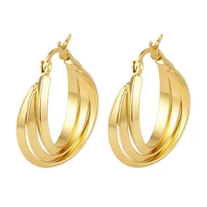 Elegante 18k vergoldete mehrlagige Edelstahl-Creolen für Damen im trendigen Look.