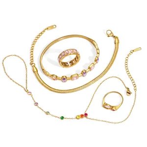 Set de joyas de acero inoxidable bañado en oro de 18 quilates con circonitas de colores