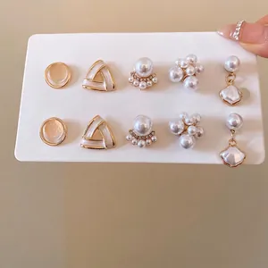 Set de boucles d'oreilles clips rétro français avec perles et motifs de coquillages