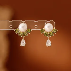Luxus Grüne Zirkonia Wassertropfen Ohrringe Weiße Künstliche Perle Ohrstecker Mit Silber Ohrringpfosten Vergoldet Schmuck Für Damen