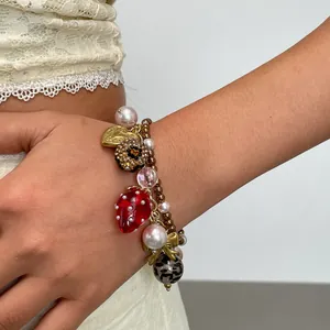 Westers Creatief Aardbei Hars Hart Kwastje Armband Mode Luipaardprint Kunstparel Strass Armband Voor Vrouwen Sieraden