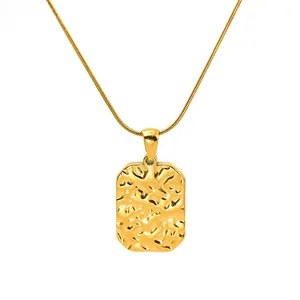 Hammered gold rectangle pendant necklace for women in 18k gold plated stainless steel