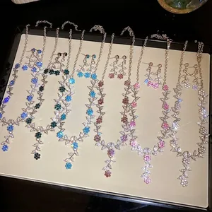 Elegante Koperen Zirconia Bloem Blad Ketting Oorbellen Sieraden Mode Lichte Luxe Bloemen Hanger Vrouwen Bruiloft Accessoire
