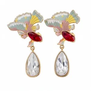 Elegante vintage waaiervormige emaille oorknopjes met peervormige heldere kristallen