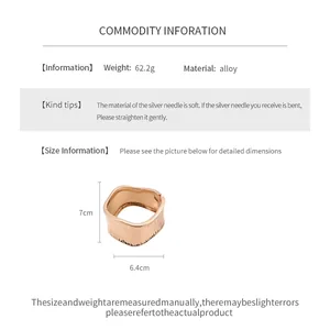 Dimensiones detalladas y material del brazalete ovalado en oro rosa con hebilla