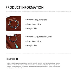 Gedetailleerde productspecificaties voor de bloemen strass ketting en armband