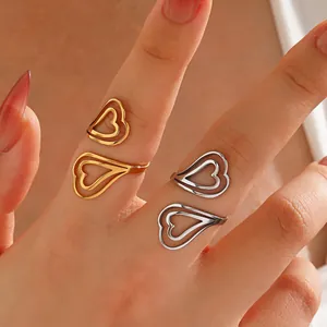 Bague Ouverte Double Cœur Entrelacé Acier Inoxydable Creux Réglable Bague de Doigt pour Femme Style Européen Américain Bijoux de Mode