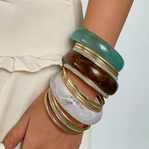 Retro Metalen Hars Armringen Voor Vrouwen Vintage Marmeren Textuur Geometrische Handaccessoires Minimalistische Sieraden