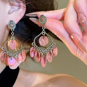 Bohemian Vintage Alloy Pink Shell Tassel Drop Earrings For Women Niche Design Round Rhinestone Gold Plated Silver Post Vacation Jewelry