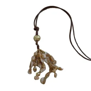 Bohemische Lederkordel-Halskette mit Muschelfransen und minimalistischem Vintage-Design
