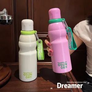Sports Stainless Steel Vacuum Flask 520ml Large Capacity Portable Water Bottle With Silicone Strap And Carabiner For Fitness Outdoor