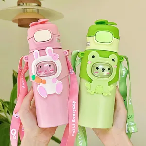 Cartoon Tier Kinder Isoliert Strohhalm Becher Tragbare Crossbody Edelstahl Wasserflasche Mit Propeller Deckel Für Studenten Schule Outdoor