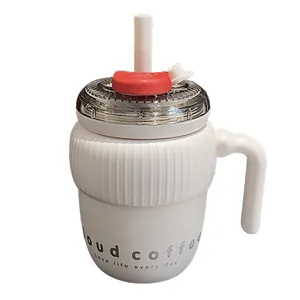 Mug à café blanc minimaliste avec paille, poignée et intérieur durable en acier inoxydable