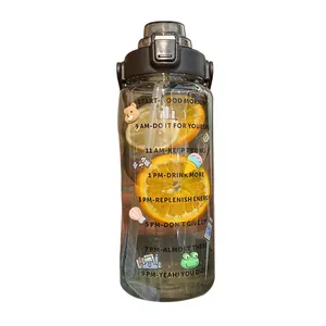 Gourde en plastique transparent de grande capacité avec paille et marqueurs de temps
