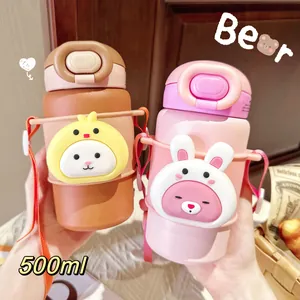 Bouteille Isotherme en Acier Inoxydable pour Enfants Avec Paille Sangle de Transport Design Cartoon 3D Gourde Isolé