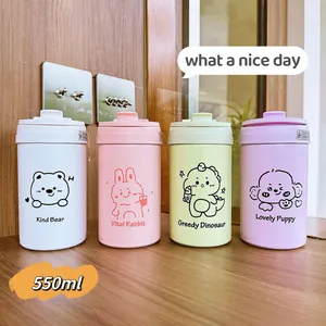 Set aus 550 ml bunten Thermo-Edelstahlbechern mit niedlichen Tier-Motiven und Trinkhalmen