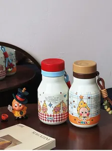Tragbare süße Mini-Isolierflaschen aus Edelstahl mit Sternen-Charakter-Design