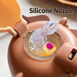 Botella de agua infantil con forma de oso con una suave pajita de silicona incluida