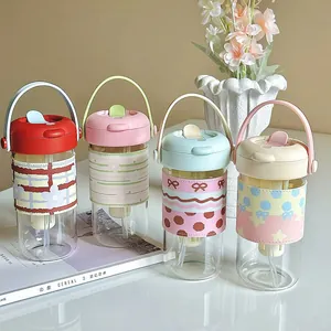 High Appearance Heat Resistant Borosilicate Glass Cup For Women Portable Water Bottle With Straw And Insulated Floral Sleeve