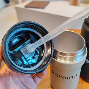 Detail view of the lid and straw for this sports insulated stainless steel water bottle