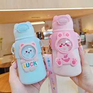 Botella de Agua Aislada para Niños de 520ml Taza con Pajita de Acero Inoxidable 316 Termo de Dibujos Animados Con Correa de Hombro Ajustable para Escuela Viajes al Aire Libre