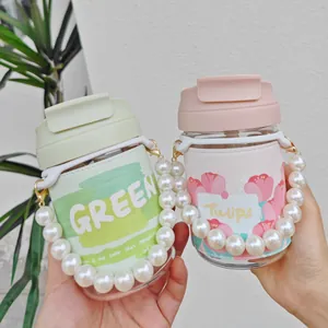 Ins Style Borosilicate Glass Water Bottle With Tulip Pattern PU Sleeve And Decorative Artificial Pearl Chain Handle Portable Dual Drink Straw Cup For Girls