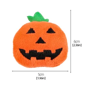 Halloween plush pumpkin DIY accessory with dimensions 6cm by 5cm for bags and brooches