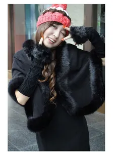 Elegant long fingerless arm warmers with black faux fur trim and knit diamond pattern