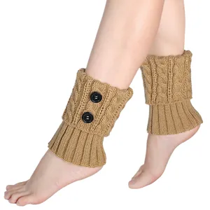 Calentadores de piernas de punto trenzado con botones color camello para botas mujer