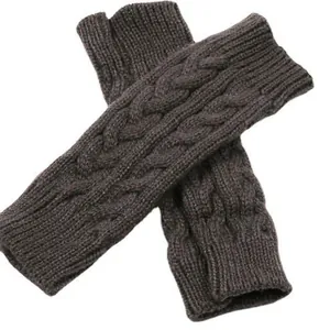Warme kabelgebreide vingerloze handschoenen met duimgat voor de winter voor dames en heren