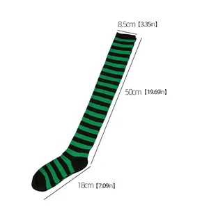 Chaussettes montantes rayées vert et noir, longueur 50 cm et largeur supérieure 8,5 cm