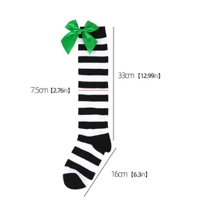 Dimension diagram of black and white striped girls' knee-high socks with a green bow