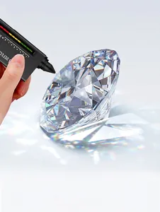 Moissaniet glans test met professionele diamant selector pen