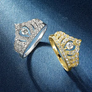 Luxus Kronenform Kupfer Strass Ring Für Damen 14K Gold Gefüllt Elegantes Tiara Design Fingerring Mode Schmuck Geschenk