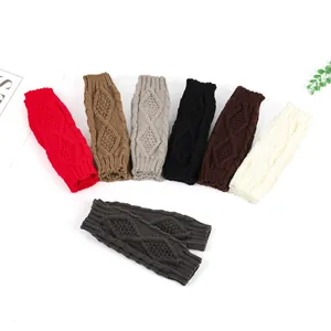 Mitaines longues torsadées en tricot et protège-poignets pour l'hiver en couleurs