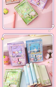 Vista dettagliata di simpatici taccuini a tema gashapon con motivi da gioco