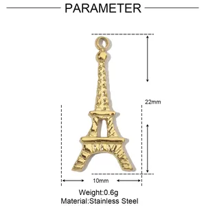 Vue détaillée du pendentif Tour Eiffel en or avec dimensions et spécifications