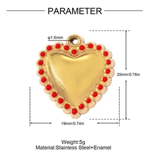 Dimensions détaillées du pendentif cœur doré avec perles émail rouge et poids