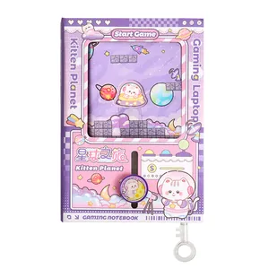 Simpatico quaderno viola gattino pianeta con design creativo della macchina gacha