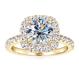 Κομψό δαχτυλίδι moissanite 2 καρατίων με τετράγωνο φωτοστέφανο, επιχρυσωμένο 14 καράτια