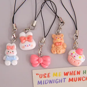Cartoon Cute Resin Rabbit Bear Cake Keychain Pendant For Student School Bag Phone Accessory Kawaii Animal Bowknot Resin Charms Keyring Gift