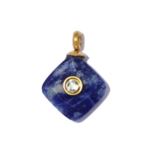 Elegante blauwe natuurstenen ruitvormige hanger met zirkonia en verguld roestvrijstalen oogje