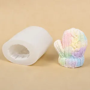 Moule en silicone détaillé en forme de moufle pour bougies de Noël et plâtre DIY