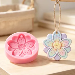 Moule en silicone fleur de cerisier pour pendentifs parfumés en plâtre et savon