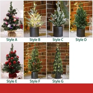 Mini Albero di Natale LED da Scrivania Ornamento di Cedro e Pigne per Casa Ufficio Vetrina Scena Decorazioni Natalizie Regalo