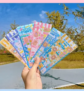 Set bunter dekorativer Laser-Aufkleber mit Cartoon-Bär und Kaninchen für Scrapbooks